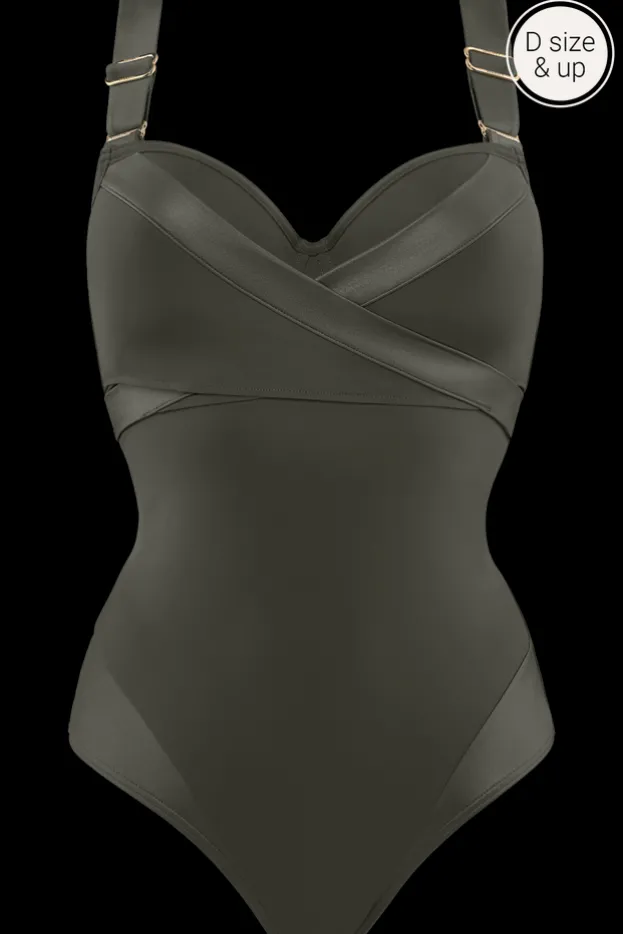 cache-coeur-plunge-balcony-bathing-suit