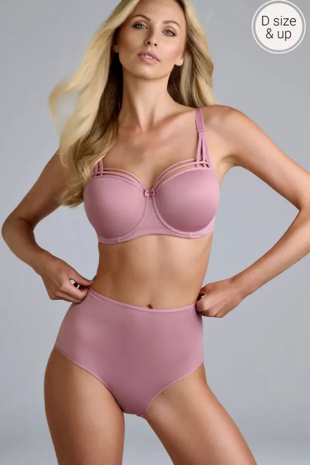 dame-de-paris-balcony-bra