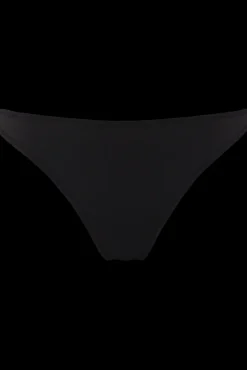 femme-fatale-2-cm-thong