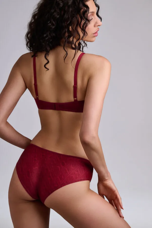 seduction-plunge-balcony-bra