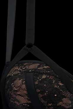 taboo-balcony-bra
