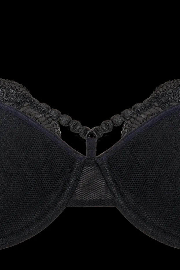 the-mauritshuis-plunge-balcony-bra